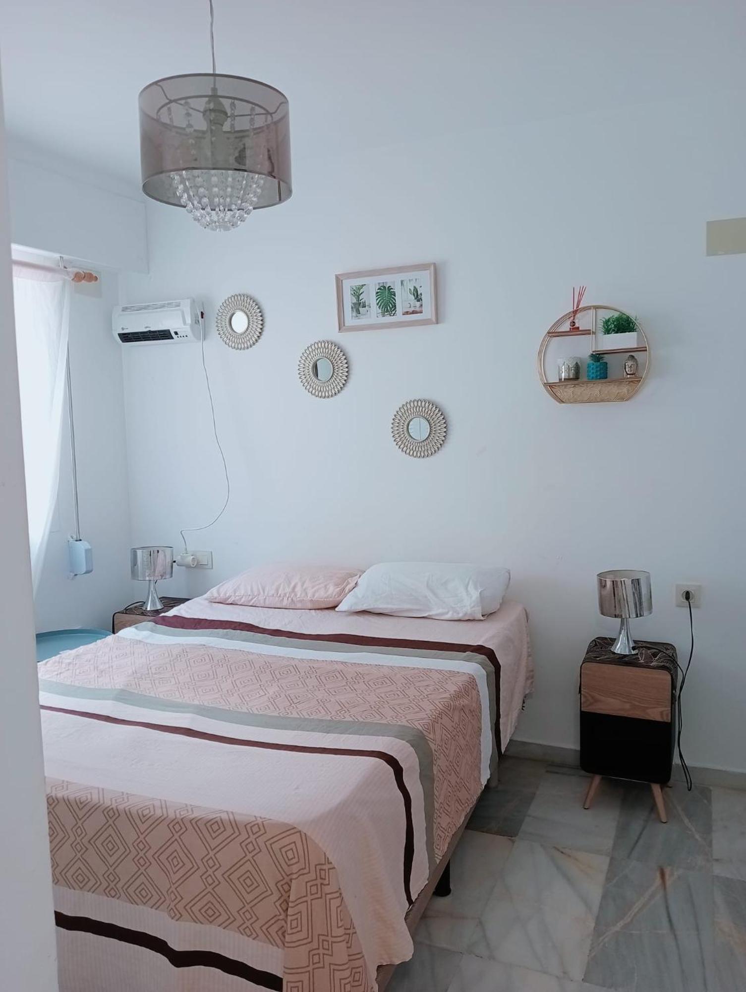 בנידורם Apartamento Con Wifi, Mascotas Bienvenidas מראה חיצוני תמונה